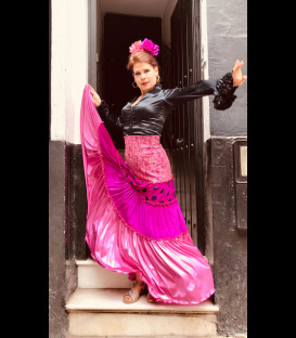 Falda flamenca profesional modelo Sevillanita fucsia
