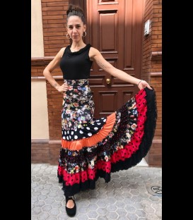 Falda flamenca profesional modelo Sevilla flores negro
