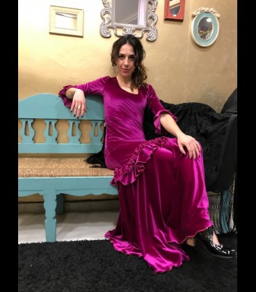 Vestido de flamenco modelo fiona rush terciopelo fucsia