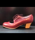 Professional flamenco shoes in color burgundy Fantova Gallardo
